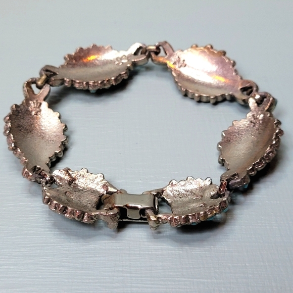 Princess Cuff Turquoise Colored Bracelet - Picture 2 of 8